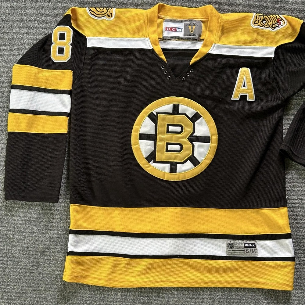 Boston Bruins Jersey Mens M Black NHL Hockey CCM Neely 8 Alternate Vintage